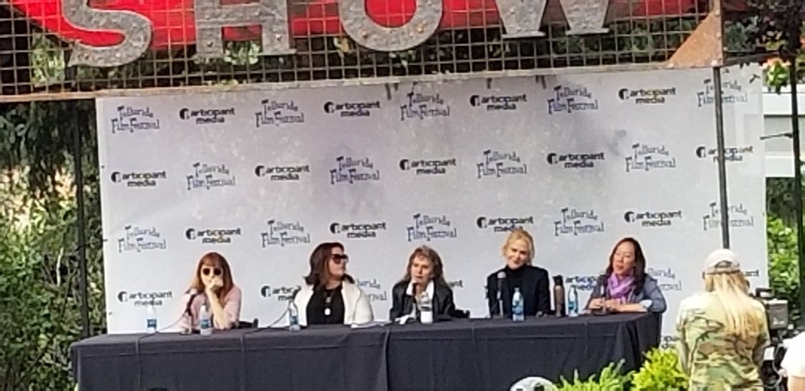 Destroyer/Can You Ever Forgive Me conversation